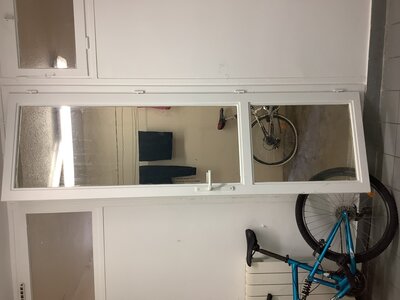 Porte simple extérieure bois vitrée