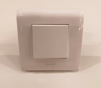 Interrupteur simple va et vient LEGRAND