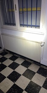 Radiateur à eau en Acier peint en blanc