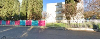 Clôture à barreaudage acier et tôles extérieure