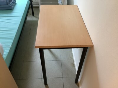 Bureau en bois