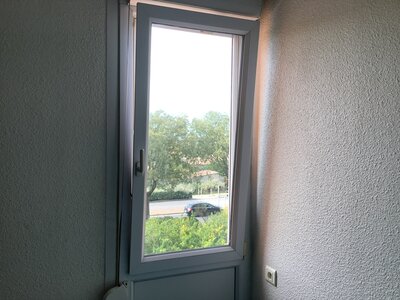 Châssis extérieur oscillo-battant PVC vitrée