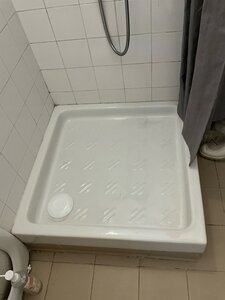 Bac de douche céramique
