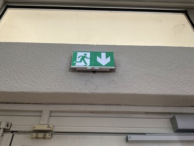 Bloc autonome d'éclairage de sécurité