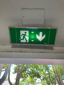 Bloc autonome d'éclairage de sécurité