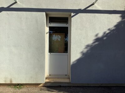 Châssis fixe extérieur aluminium vitré
