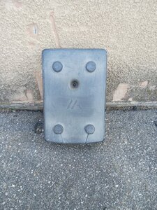 Plots lestés pour garde corps