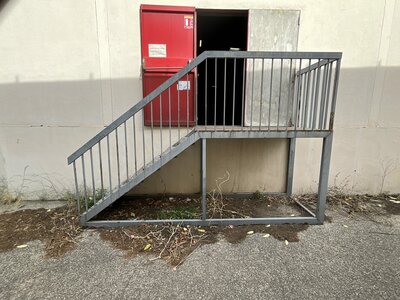 Escalier métallique
