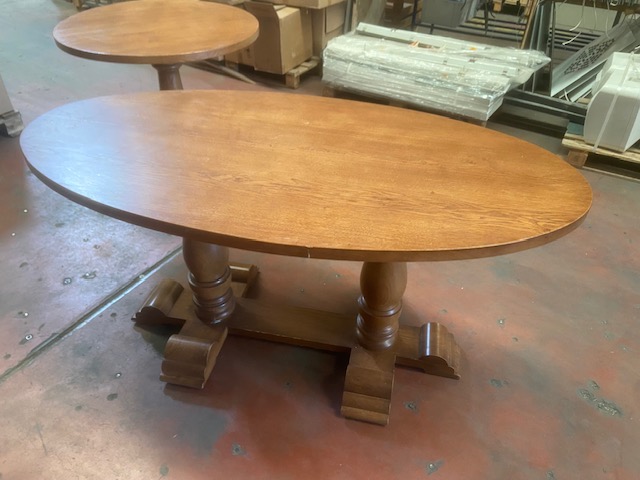 Table ovale