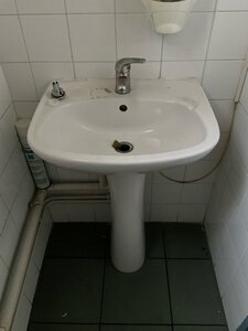 Lavabo sur pied