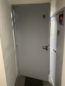 Porte intérieure bois dormant bois sanitaire