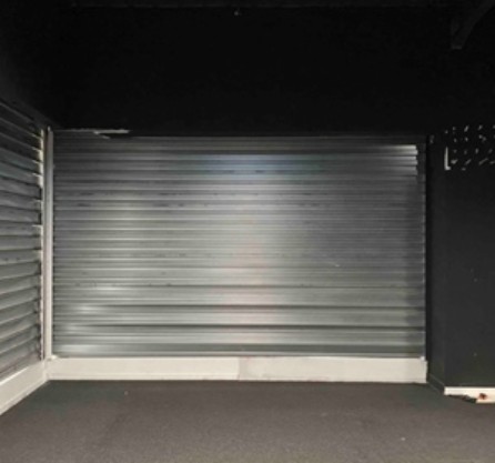 Rideau métallique motorisé T4 - Halle B2
