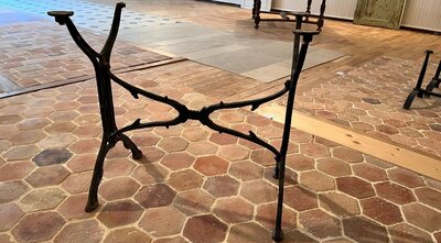 Pied de table en fer forgé