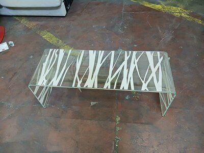 Table basse rectangulaire en verre