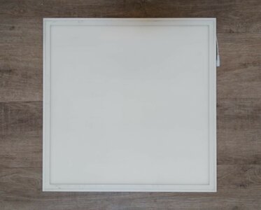 Dalle LED Renesola RLP040U11