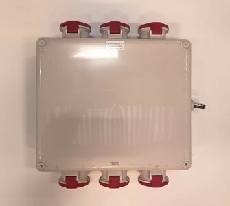 Coffret électrique SCHNEIDER 8 prises triphasées
